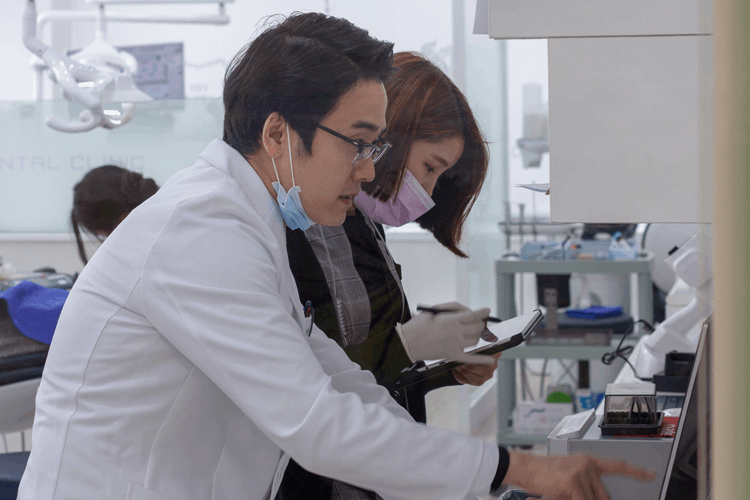 서울정성치과의원 이미지