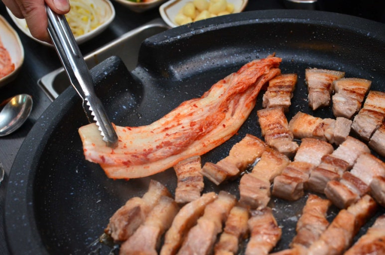 제주토종흑돼지 이미지
