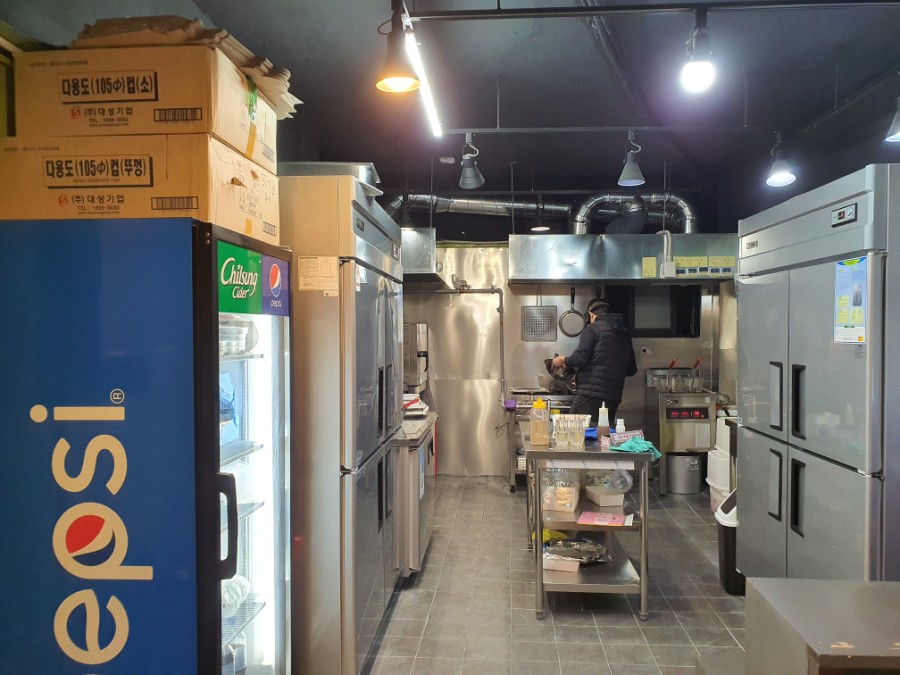 쪽갈비에 미치닭 이미지