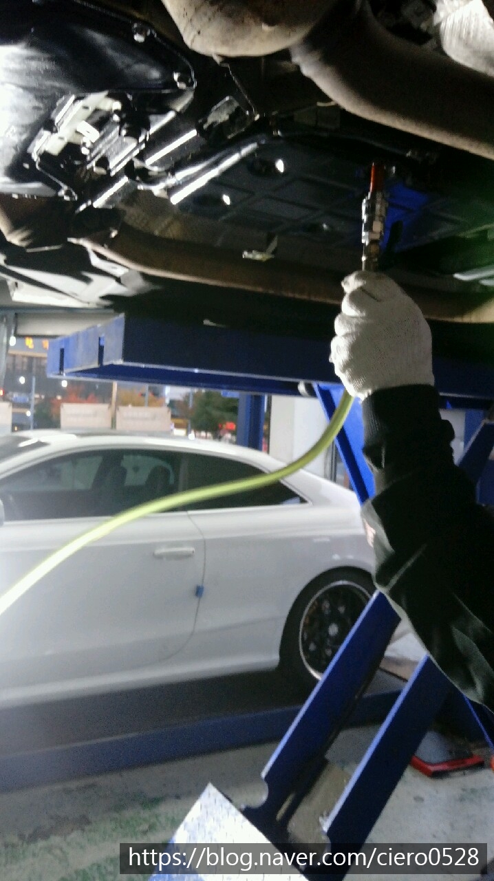 예스모터스오일 이미지