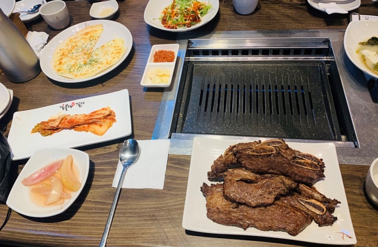 짚불화덕갈비 이미지