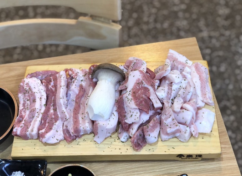 유진축산물 이미지