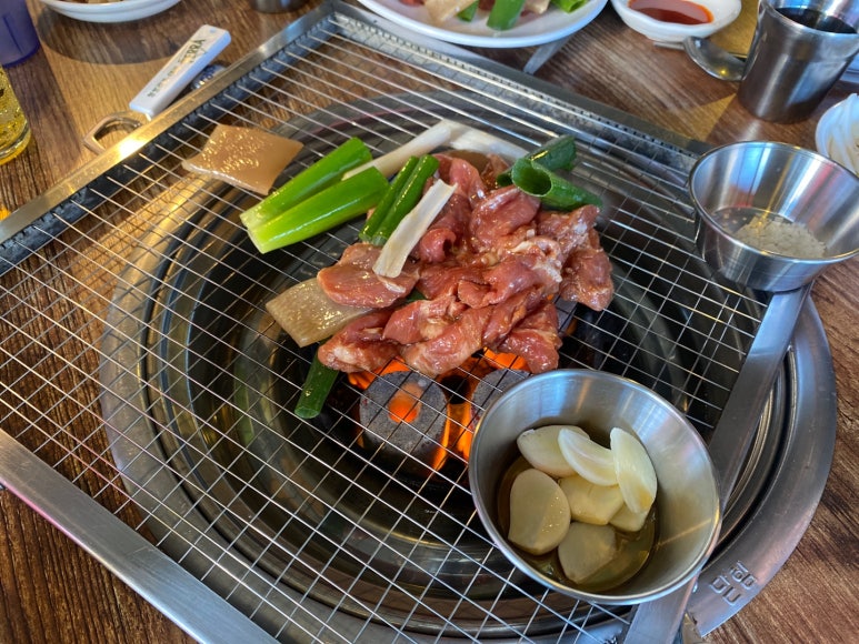 돼지뽈집 이미지