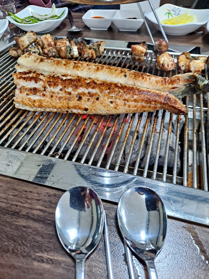 소양강민물장어 이미지