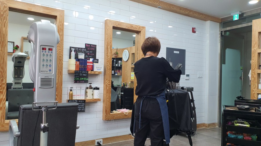 빨강머리헤어샵 이미지