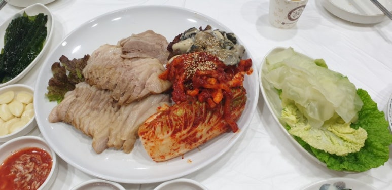 허성준족발보쌈 이미지