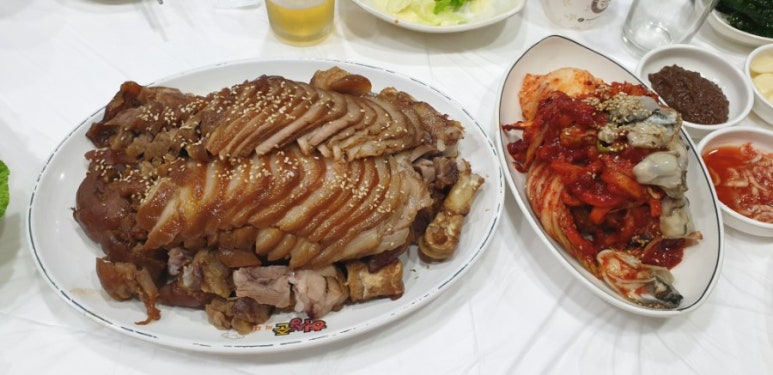 허성준족발보쌈 이미지