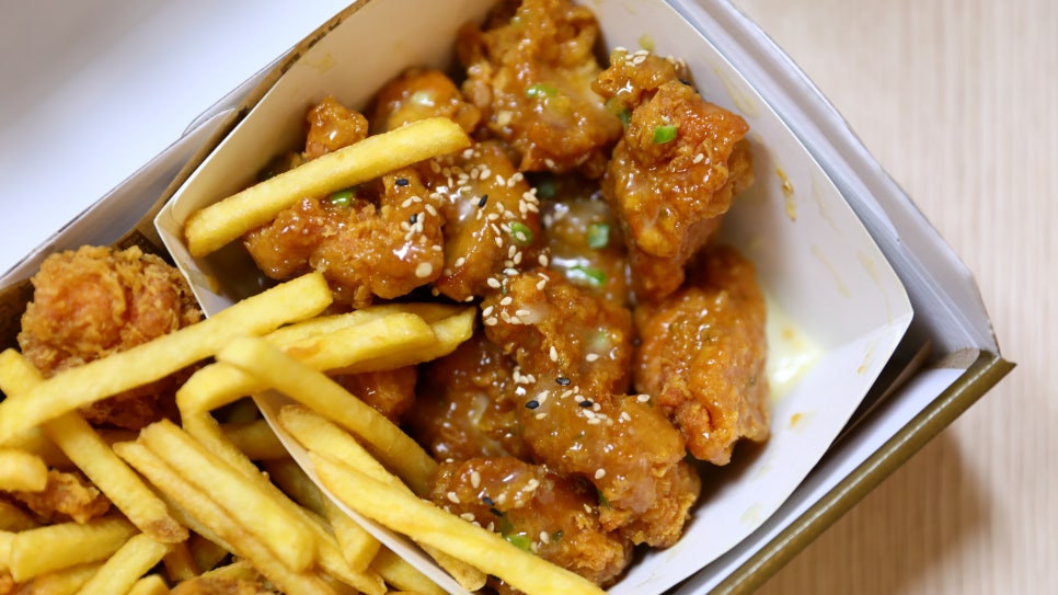 자담치킨 첫주문: 맵슐랭 치킨, 핫후라이드 순살 주문! : 네이버 블로그