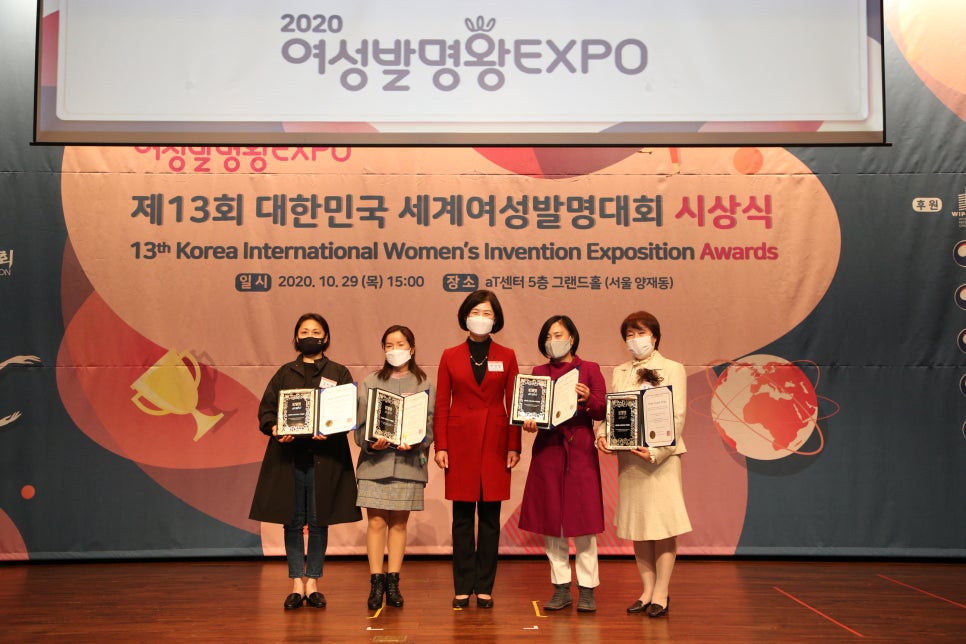 티니시아 이미지