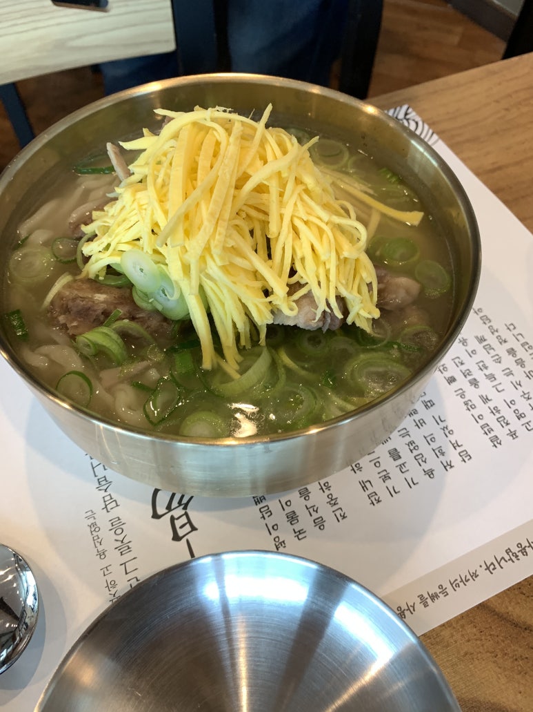 평이담백뼈칼국수철원점 이미지