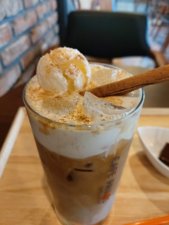 카페파울로스 이미지
