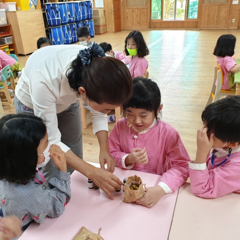 연화 유치원 이미지