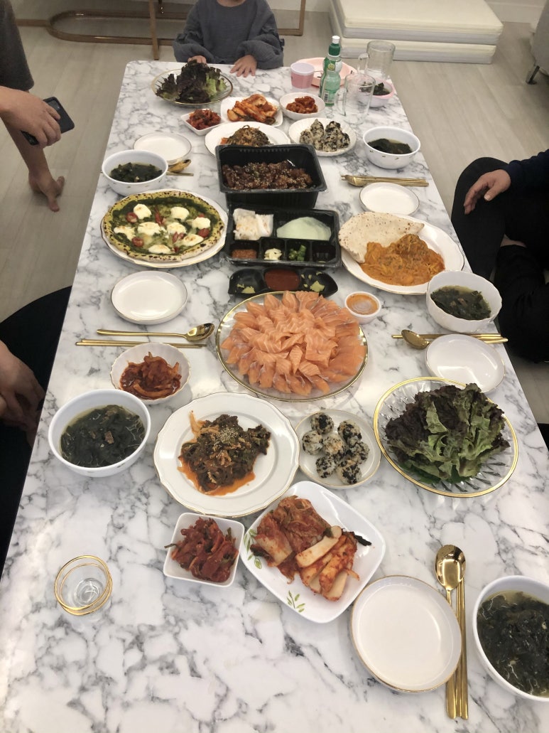 아재족발보쌈 이미지