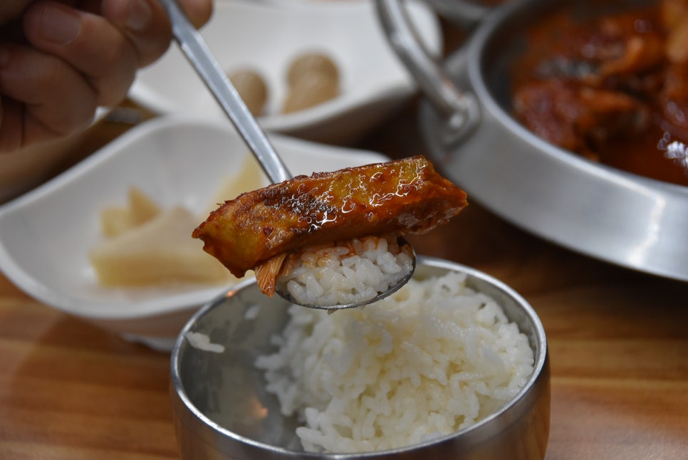 갯마을식당 이미지