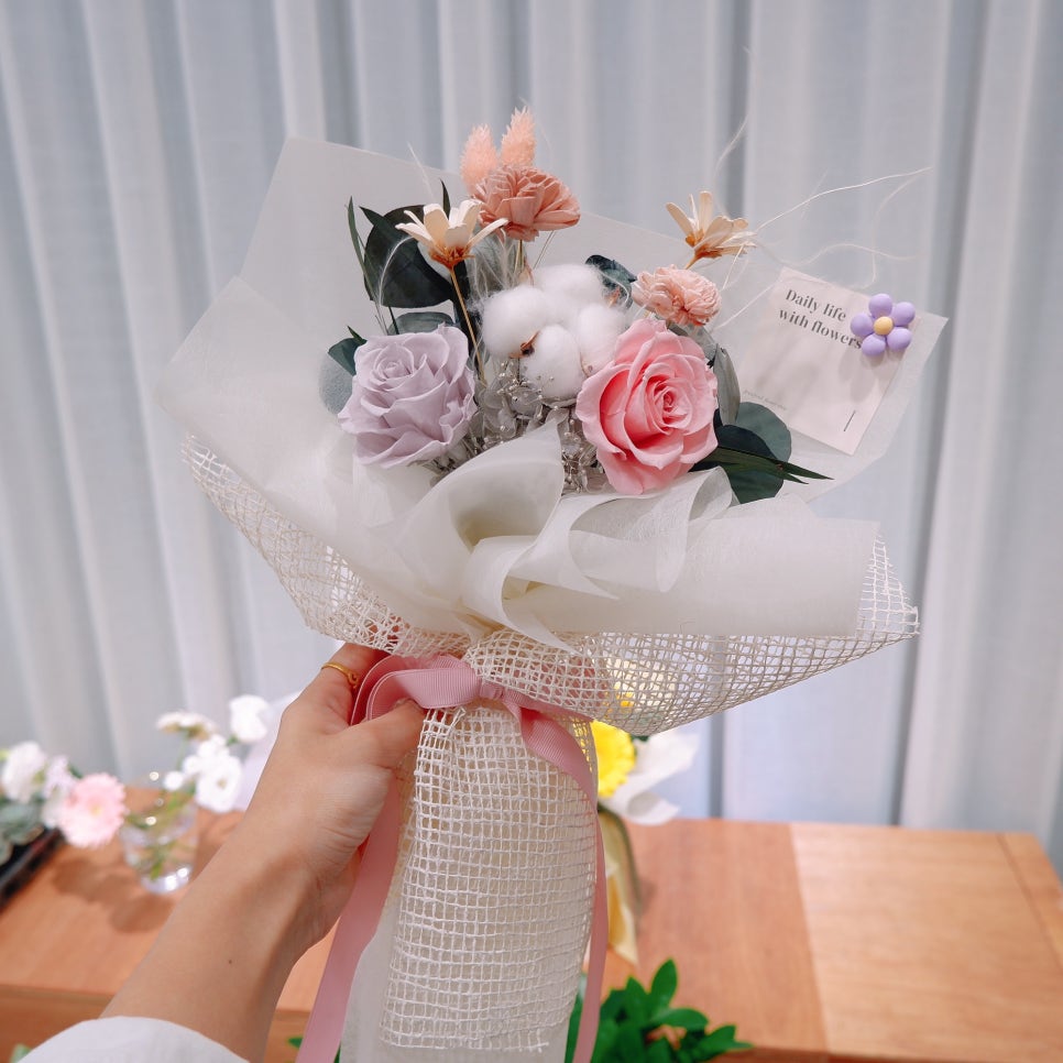 꽃월꽃일 이미지