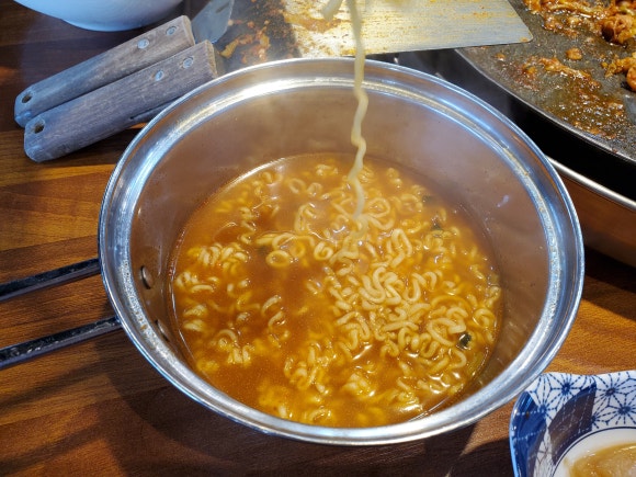 복면닭갈비 이미지