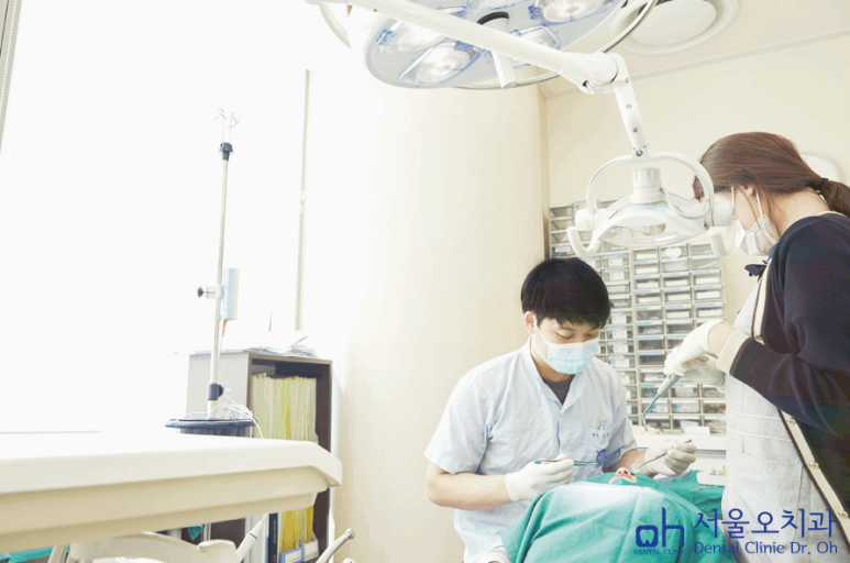 서울스마트치과의원 이미지
