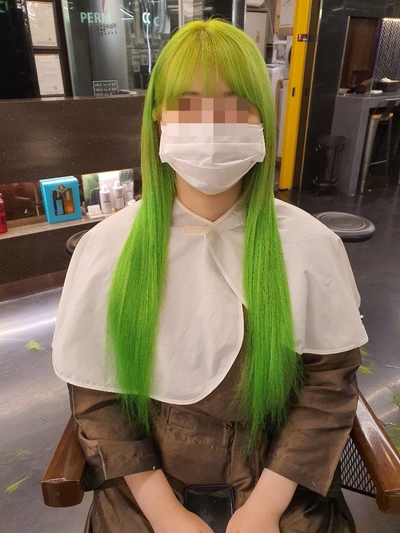 신승원컷앤컷홍대붙임머리 이미지