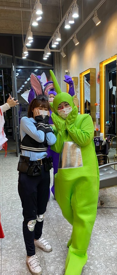 윤희살롱 이미지