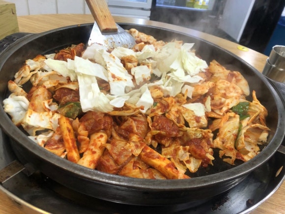 5.5닭갈비북항점 이미지