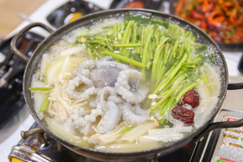 윤희네 이미지