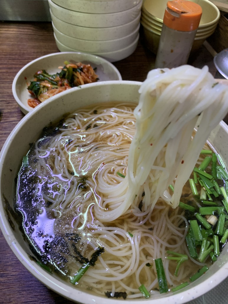 맛나잔치국수 이미지
