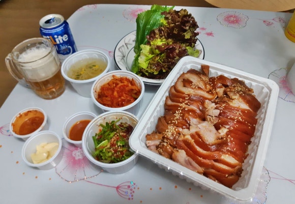 손가네족발 이미지