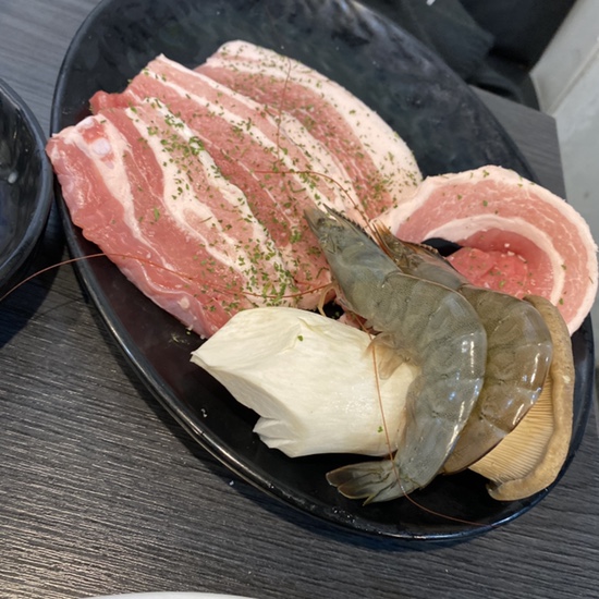 요기소먹으면돼지 이미지