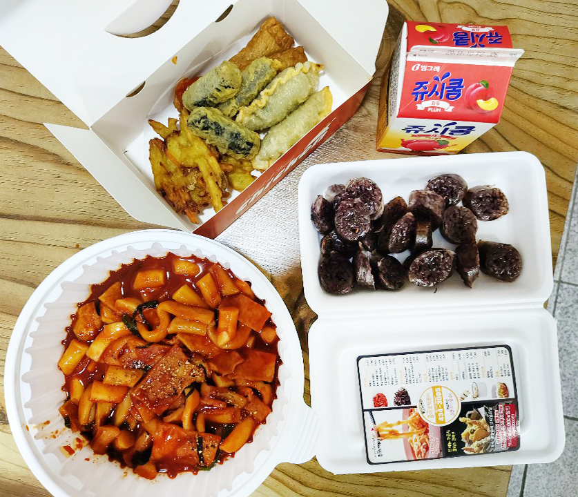 케이콜라보떡볶이 이미지
