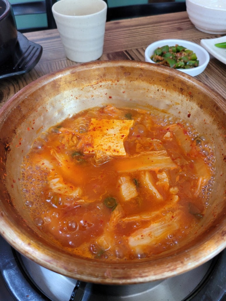 땡기네앞고기 이미지