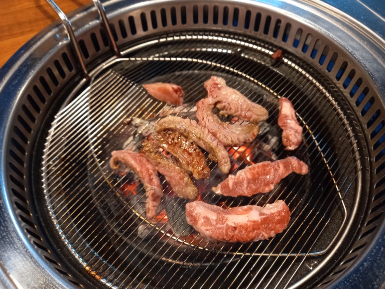 만수생고기 이미지