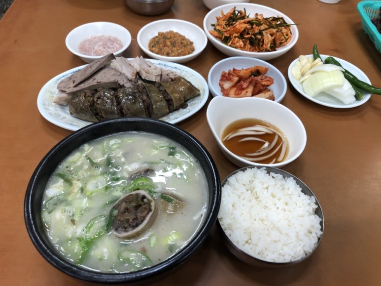수제순대돼지국밥 이미지