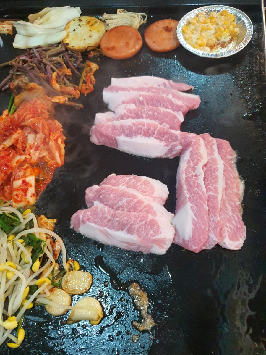 왕돌판삼겹살 이미지
