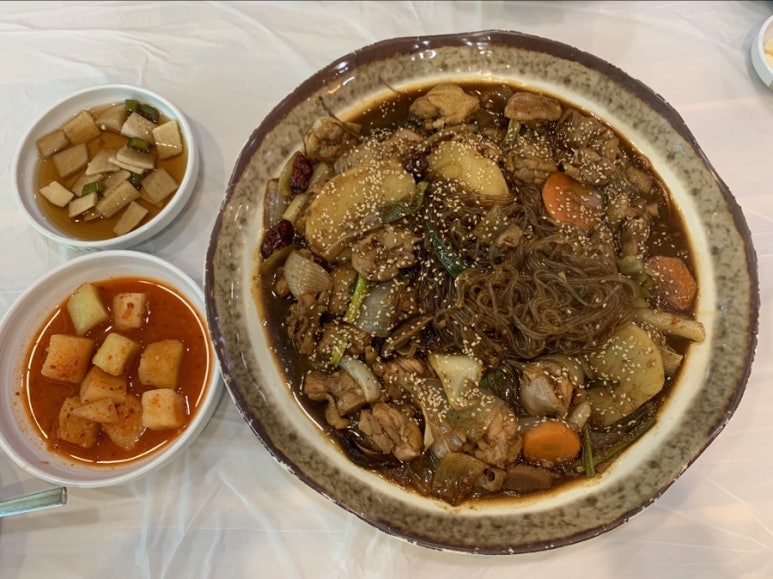 닭올닭찜닭 이미지