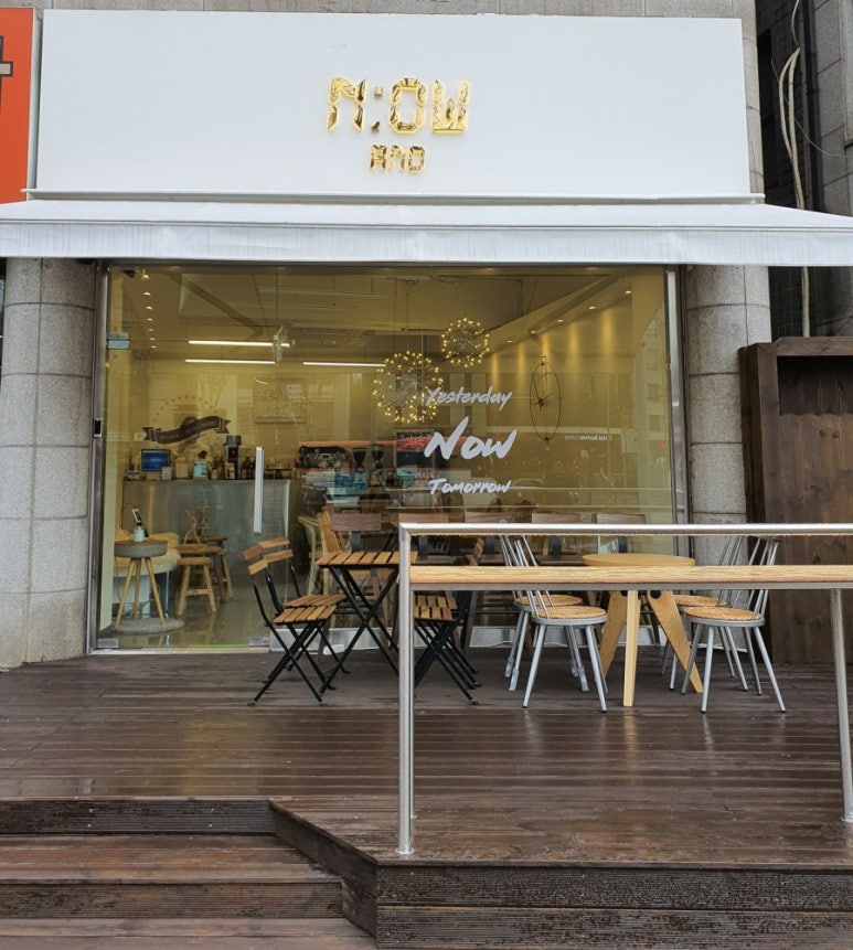카페우드진 이미지