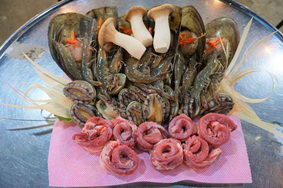 소랑돼지랑 이미지