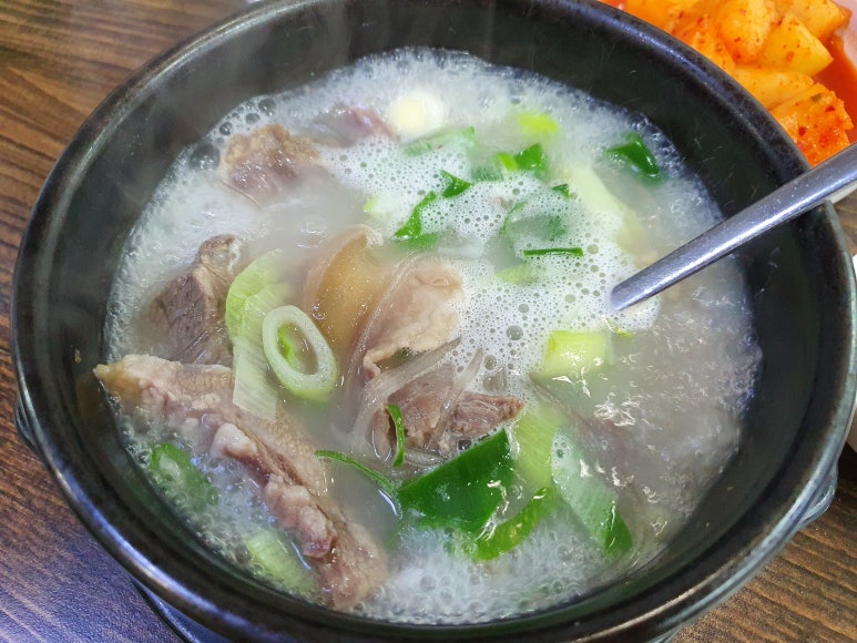 한우뚝배기소머리국밥 이미지