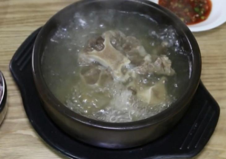 역전뚝배기식당 이미지