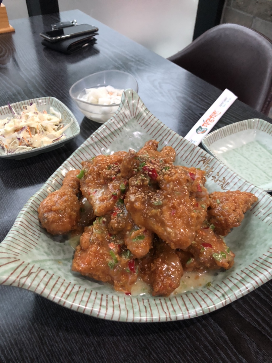 자담치킨 제주중문점 사진 6