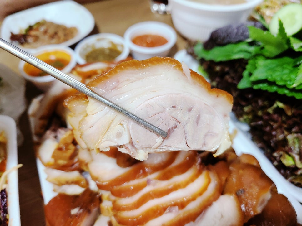 신흥왕족발 이미지