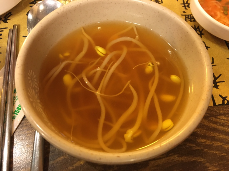 한방 명품 왕족발 이미지