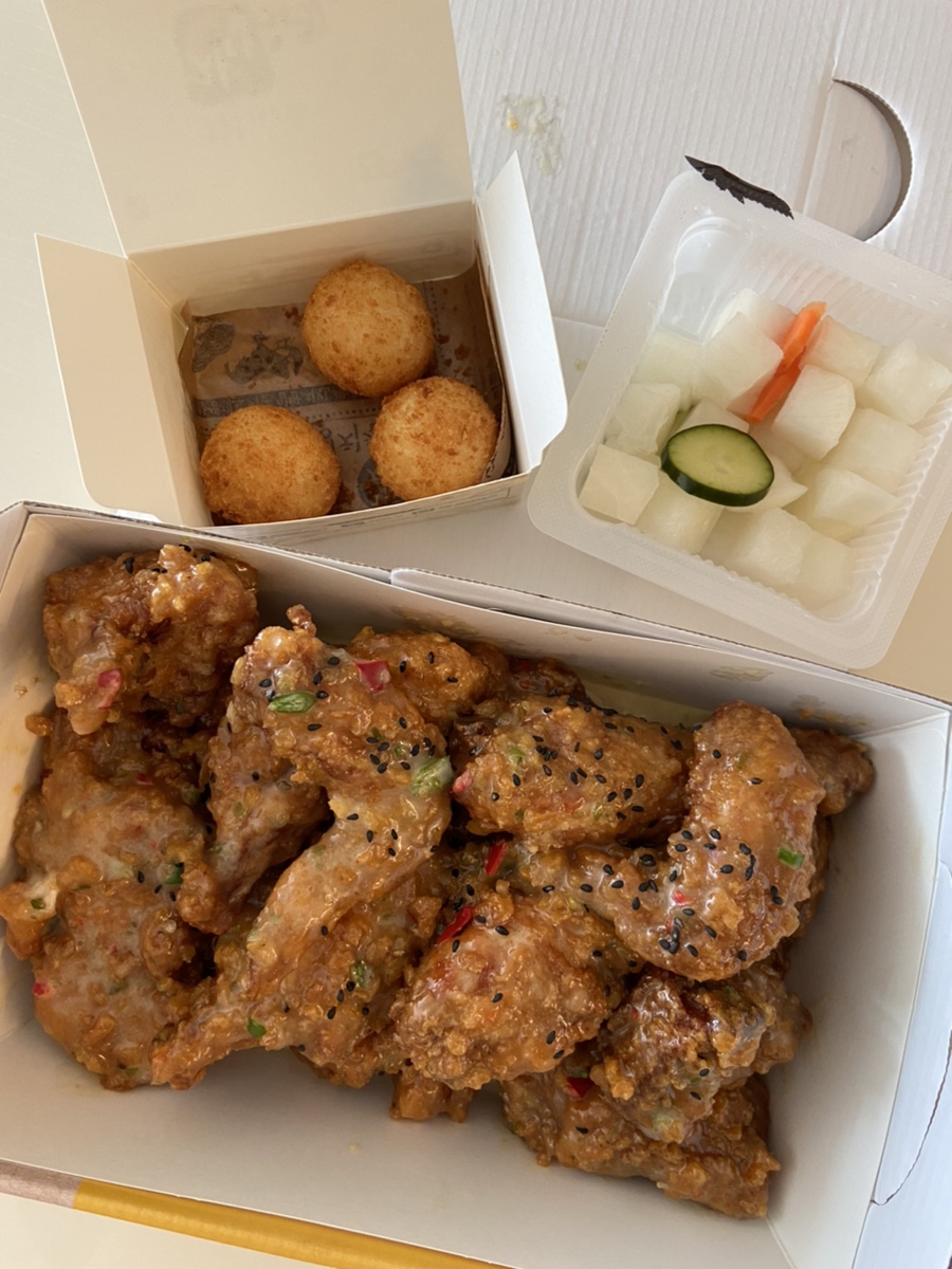 자담치킨 이미지
