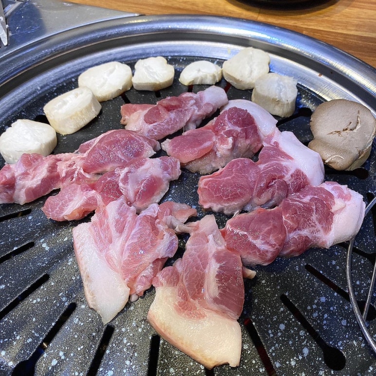 송이뒷고기 이미지