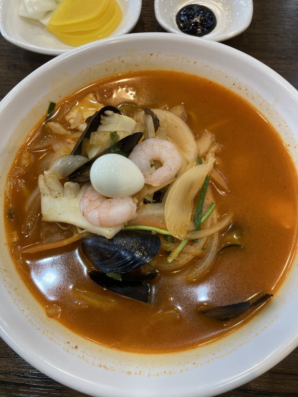 삼백짬뽕 이미지