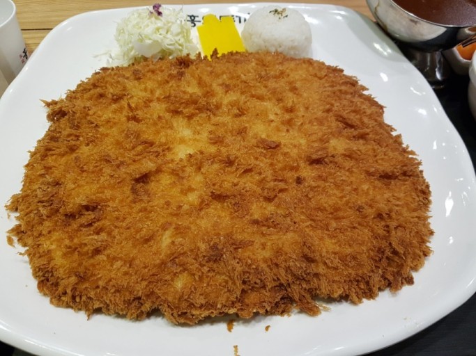 홍익돈가스 이미지