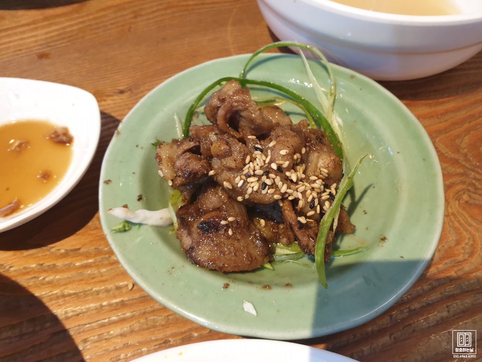억대국수 이미지