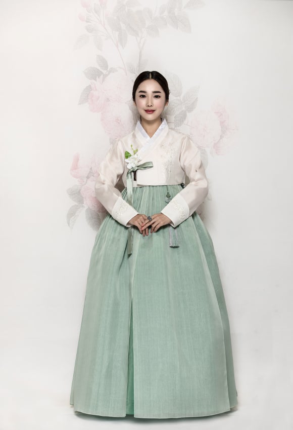 빈알페오한복 이미지