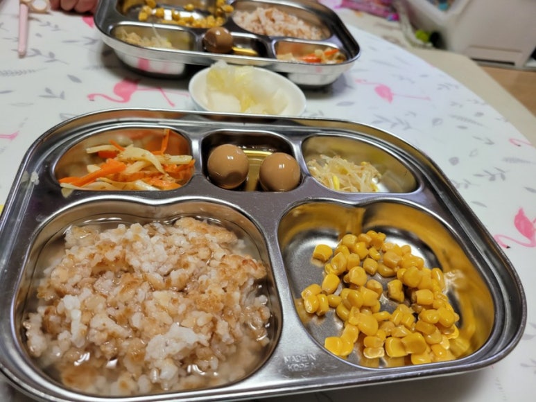 엄마손누룽지 이미지