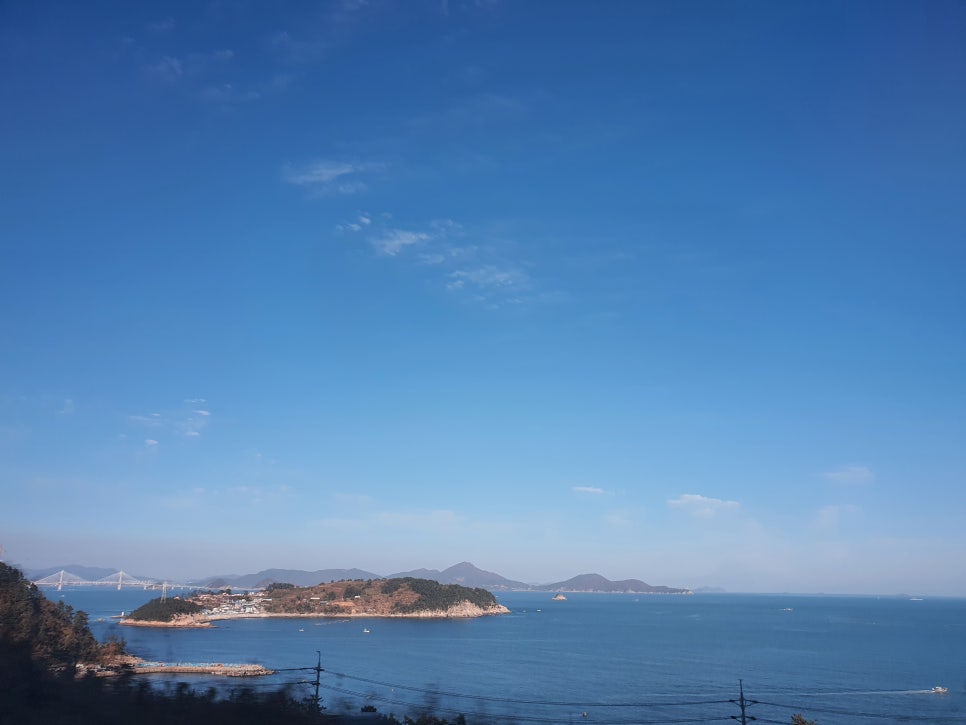 카페디써닝 이미지