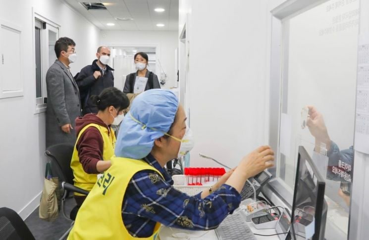 르몽드(LE MONDE) 이미지